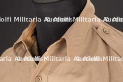 Chemise d'officier chino. Khaki officer’s shirt — miniature 2