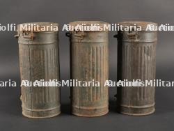 Lot de 3 masques anti-gaz allemands — miniature 3