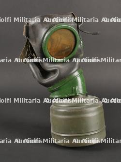 Lot de 3 masques anti-gaz allemands — miniature 7