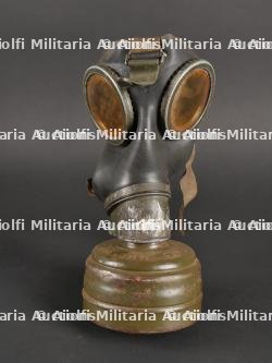Lot de 3 masques anti-gaz allemands — miniature 8