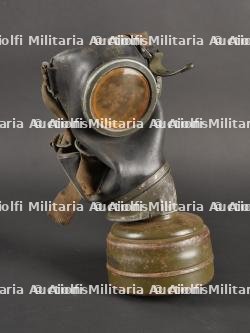 Lot de 3 masques anti-gaz allemands — miniature 9