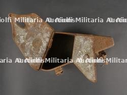 Allemagne WW1 sacoche métallique de bicyclette et moufles — miniature 8
