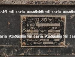 Alimentation radio de char et véhicule de commandement allemand — miniature 6