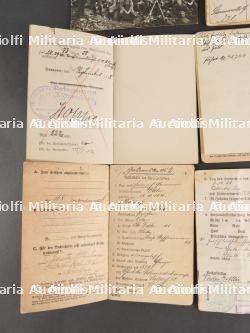 Lot de 9 Militarpass, livret et photos d'artilleurs de campagne — miniature 9