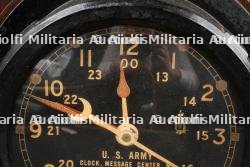 Horloge US Army M2. US Army M2 clock — miniature 9