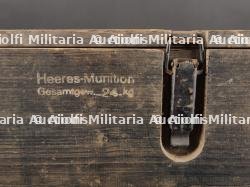 Caisse allemande avec lot artillerie et MG — photo 3