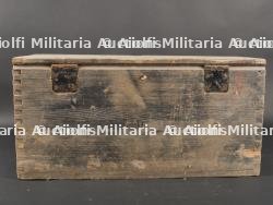 Caisse allemande avec lot artillerie et MG — photo 9