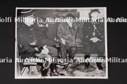 Photo de presse US. US press photograph. — photo 1