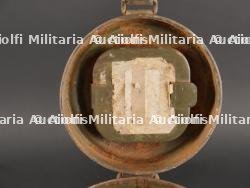 Lot de 2 boîtiers de masque anti gaz allemands — photo 9