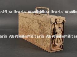 Caisse MG sable et bidon Petroleum — photo 5