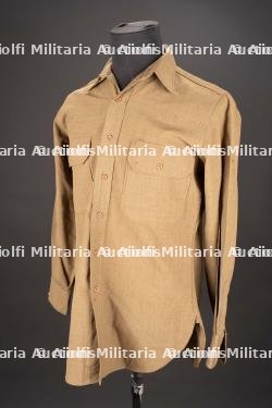 Chemise moutarde. US Army shirt.
