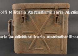 Caisse allemande pour munitions I.G.18 Pzb44