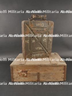 Caisses allemandes pour mortiers 8cm et munitions