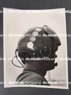 Photo originale de Tim Page. Original photograph by Tim Page