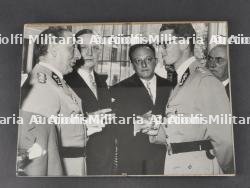 Ensemble sabre, documents et chemise de prisonnier du Colonel Leblanc des Chasseurs Ardennais. Set including sabre, documents and prisoner shirt of Colonel Leblanc from the Ardennes Chasseurs — photo 19