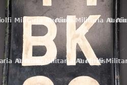 Plaque d'immatriculation civile. Civil registration plate. — photo 8
