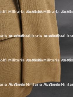 Tunique d'un Capitaine Commandant du 2e Chasseurs Ardennais. Tunic of a Commanding Captain from the 2nd Ardennes Chasseurs — miniature 3
