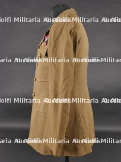 Tunique d'un Capitaine Commandant du 2e Chasseurs Ardennais. Tunic of a Commanding Captain from the 2nd Ardennes Chasseurs — miniature 10