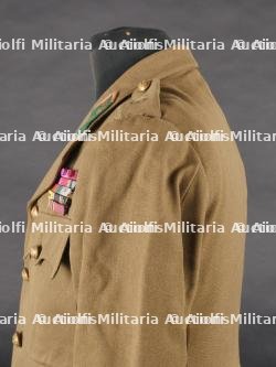 Tunique d'un Capitaine Commandant du 2e Chasseurs Ardennais. Tunic of a Commanding Captain from the 2nd Ardennes Chasseurs — miniature 11