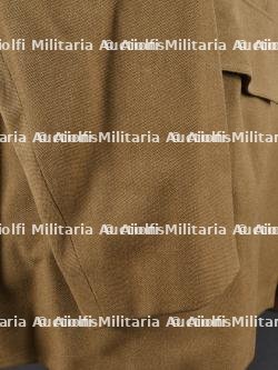 Tunique d'un Capitaine Commandant du 2e Chasseurs Ardennais. Tunic of a Commanding Captain from the 2nd Ardennes Chasseurs — photo 20