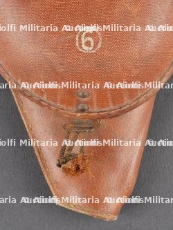 Etui de Nambu de prise. Captured Nambu pistol holster — miniature 3