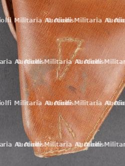 Etui de Nambu de prise. Captured Nambu pistol holster — photo 5