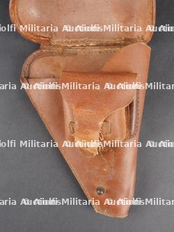 Etui de Nambu de prise. Captured Nambu pistol holster — miniature 11