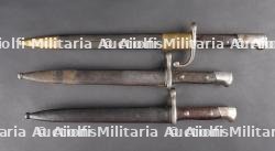 Lot de 3 baïonnettes Amérique du Sud. Lot of 3 South American bayonets — photo 1