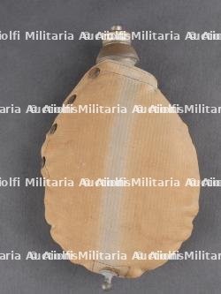 Gourde WWI. German WWI canteen.