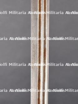 Sabre de luxe d'officier d'infanterie allemand lame damas cadeau à l'officier noble von Borries. Luxury German infantry officer’s sabre with Damascus blade gifted to noble officer von Borries — miniature 11