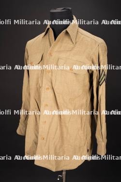 Chemise moutarde. US Army mustard shirt. — photo 1