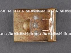 Boucles de ceinturon Wurtemberg et embase de pointe M1915. Württemberg belt buckles and M1915 spike helmet base — miniature 7
