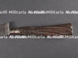 Ensemble de souvenirs allemands poignard, cadre photo, coiffe de casque Stahlhelm. Set of German keepsakes including dagger photo frame and Stahlhelm liner — photo 8