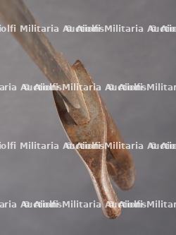 Deux baïonnettes allemandes 98-05 à dents de scie meulées. Two German 98-05 bayonets with ground-down sawbacks — photo 21