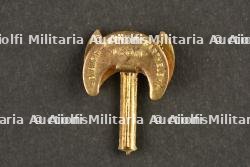 Ordre de la francisque. Order of the Francisque. — photo 3