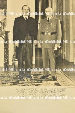 lot de 29 photos diverses Vichy. Set of 29 Various Photographs from Vichy — photo 2