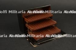 Un porte-cigarette d'Indochine. A cigarette case from Indochina. — photo 5