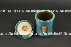 Un vinaigrier. A vinegar pot. — miniature 8