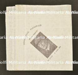 Un ensemble de documents. A set of documents. — miniature 2