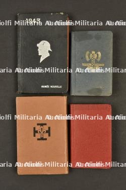 Un lot de documents divers. A lot of various documents. — miniature 2