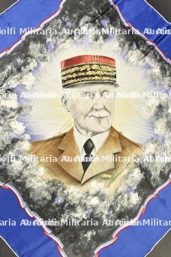 Foulard en soie à l'effigie du Maréchal. Silk Scarf with Marshal’s Effigy — miniature 2