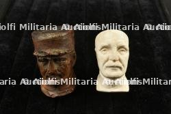 Ensemble de 2 Pipes à l'effigie du Maréchal Pétain. Set of 2 Pipes with Marshal Pétain’s Effigy