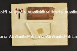 Débris du bureau du Maréchal Pétain. Debris from Marshal Pétain’s desk