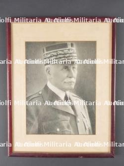 Portrait du Maréchal Pétain. Portrait of Marechal Petain.