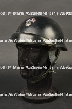 Casque motorisé 1937 Garde Personnelle du Chef de l’Etat. Motorized helmet 1937, Chief of State’s Personal Guard