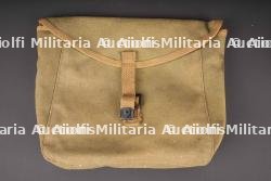 Pochette et gamelle US. US pouch and mess kit. — miniature 2