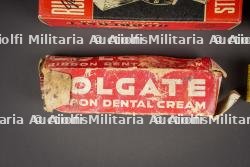 Accessoires de toilette US. US toiletry accessories. — photo 4