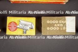 Accessoires de toilette US. US toiletry accessories. — photo 7