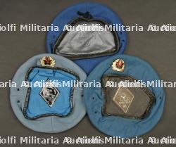 Bérets de parachutiste russe.