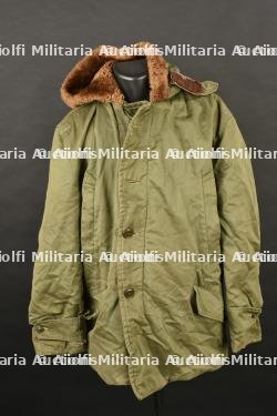 Parka B-9.